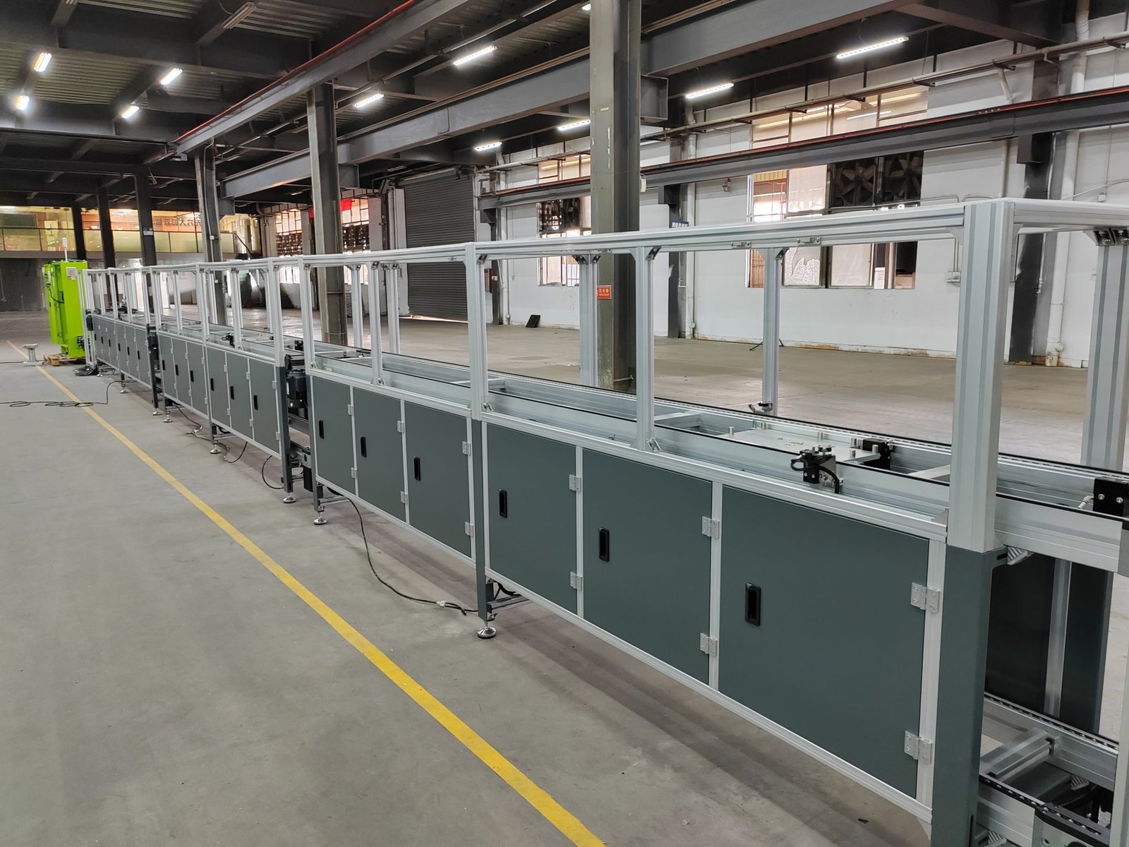 Vitrans is a leading manufacturer of pallet conveyors and pallet transfer systems